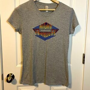 Next Level Apparel heather gray Night Ranger graphic band tee woman’s sz XL